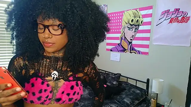 spookiebaddie online show from 04.16.26