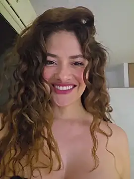 Snapshot of CelineBoyer_ chatting on 06.26.26 CelineBoyer online show from 06.26.26