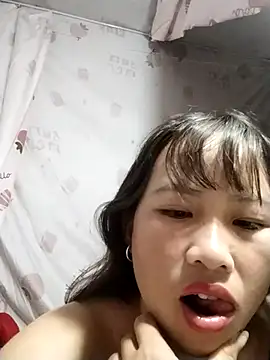 Snapshot of Yo-must chatting on 07.10.26 Yo-must online show from 07.10.26