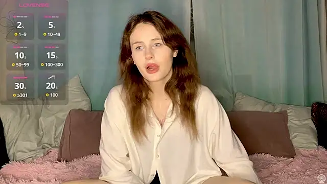 Snapshot of NessBarre chatting on 06.10.26 NessBarre online show from 06.10.26