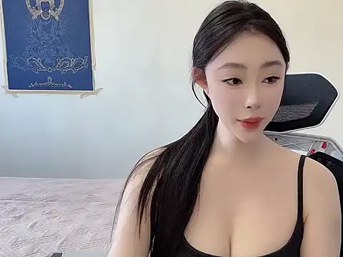 Snapshot of 12eio chatting on 04.06.26 12eio online show from 04.06.26