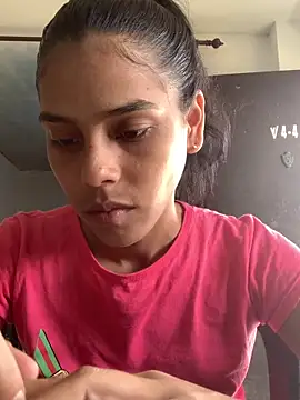 Snapshot of Jasmine_sweed1 chatting on 05.19.26 Jasmine sweed1 online show from 05.19.26