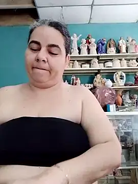 Snapshot of Golositadeamor chatting on 06.10.26 Golositadeamor online show from 06.10.26