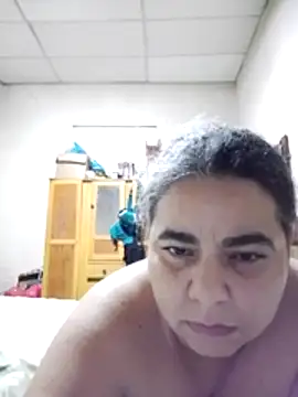 Snapshot of Golositadeamor chatting on 06.11.26 Golositadeamor online show from 06.11.26