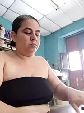 Snapshot of Golositadeamor chatting on 07.16.26 Golositadeamor online show from 07.16.26