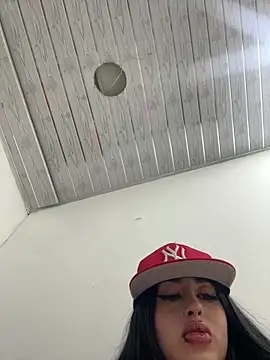 Milk lee7 online show from 06.05.26