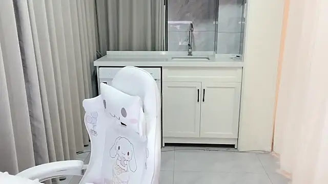 Snapshot of xiaoyugan_cute chatting on 07.11.26 xiaoyugan cute online show from 07.11.26