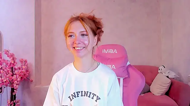 Sienna Nyx online show from 06.25.26