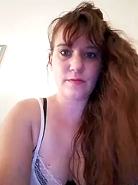 Snapshot of Maggie38 chatting on 07.10.26 Maggie38 online show from 07.10.26