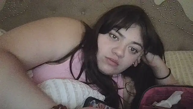 Snapshot of viennaavisabella chatting on 04.06.26 viennaavisabella online show from 04.06.26