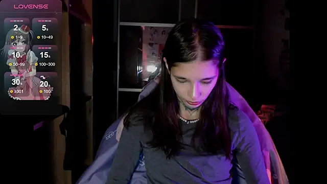 Kelly Xenny online show from 04.13.26