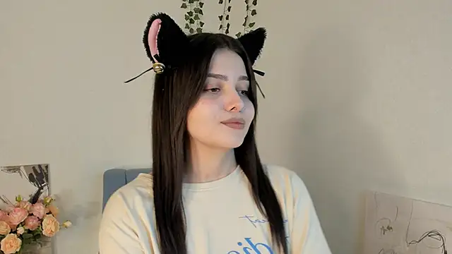 MarianneAuvil online show from 04.15.26