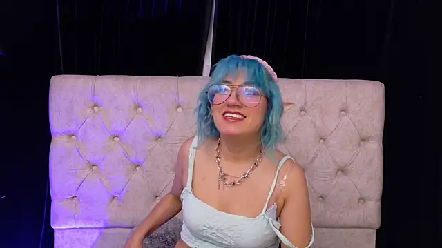 Snapshot of Zafiro_Kitsune chatting on 07.16.26 Zafiro Kitsune online show from 07.16.26