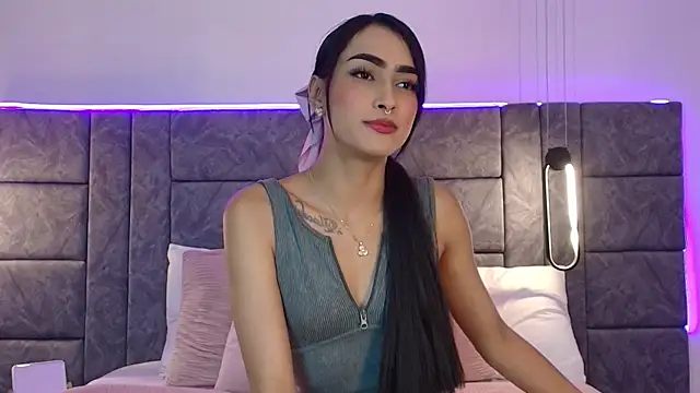 Snapshot of dhalia_lux_ chatting on 07.05.26 dhalia lux online show from 07.05.26