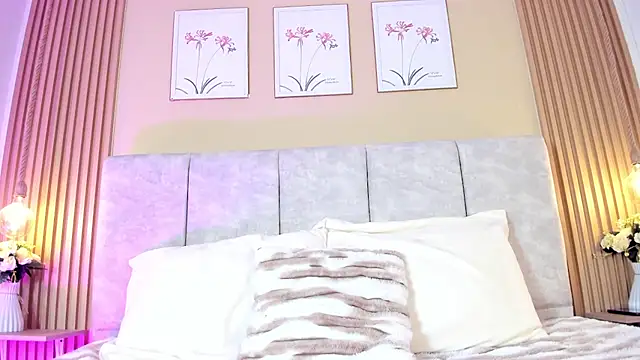 Snapshot of cherlyn_1 chatting on 04.18.26 cherlyn 1 online show from 04.18.26