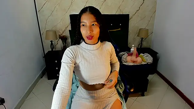 hasley cute online show from 05.31.26