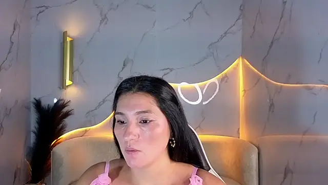 Snapshot of Alisson_tx_ chatting on 07.14.26 Alisson tx online show from 07.14.26