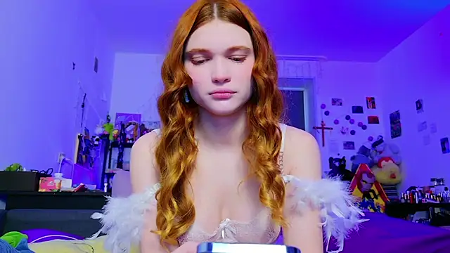 Snapshot of Annaroxann chatting on 05.14.26 Annaroxann online show from 05.14.26