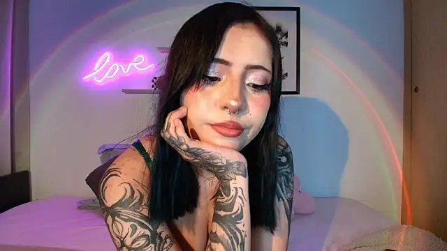 Its  Alice online show from 04.15.26