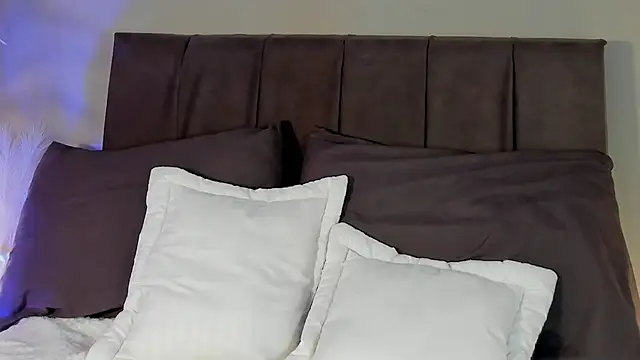 Snapshot of Alexander_Diazz chatting on 06.11.26 Alexander Diazz online show from 06.11.26
