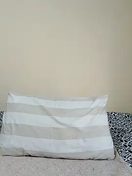 Snapshot of EbonySexySlimxxx chatting on 04.27.26 EbonySexySlimxxx online show from 04.27.26