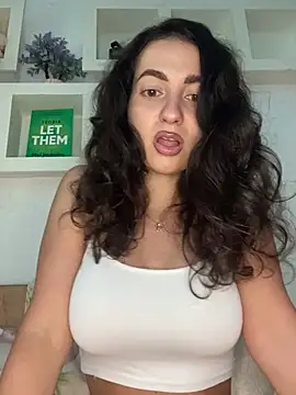 KarolDolly05 online show from 06.22.26