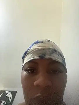 Snapshot of EbonytitsX chatting on 07.20.26 EbonytitsX online show from 07.20.26