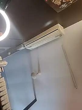 Snapshot of Dimblestar chatting on 06.19.26 Dimblestar online show from 06.19.26