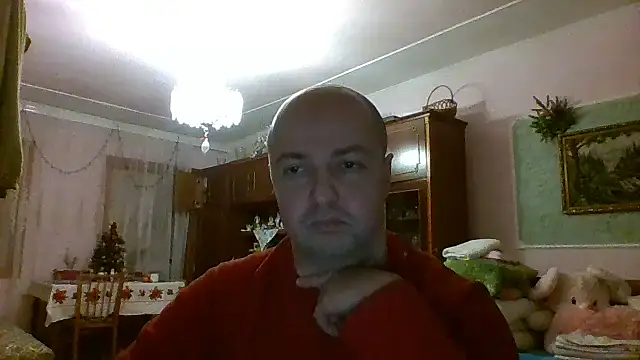 Snapshot of Luceriusbigass chatting on 01.02.25 Luceriusbigass online show from 01.02.25