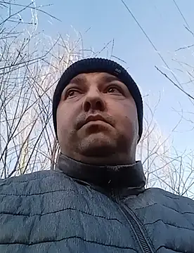 Snapshot of Luceriusbigass chatting on 03.04.25 Luceriusbigass online show from 03.04.25