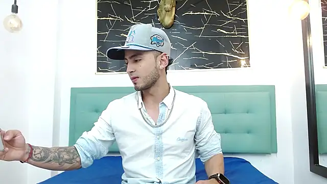 PowerLustX online show from 04.14.26