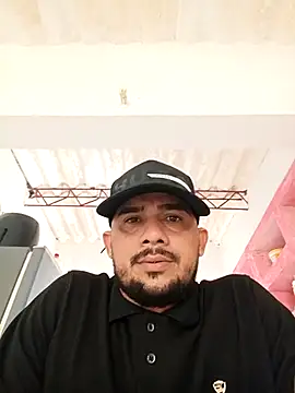 Snapshot of franDuxxx chatting on 04.07.26 franDuxxx online show from 04.07.26