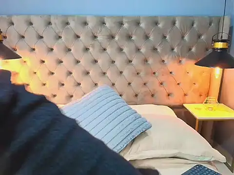 saintDangelo online show from 04.18.26