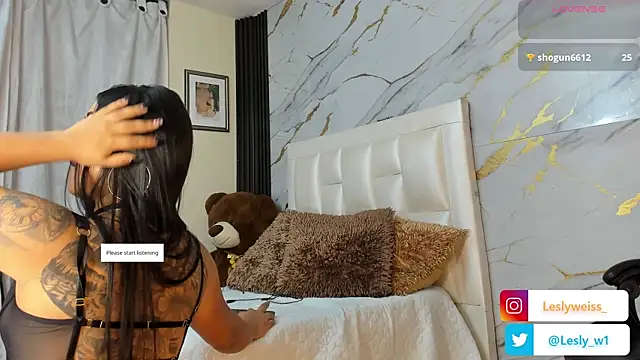 Snapshot of lesly1w chatting on 06.15.26 lesly1w online show from 06.15.26