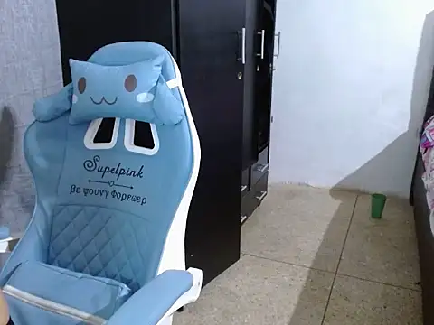 nathasha Angi online show from 04.12.26