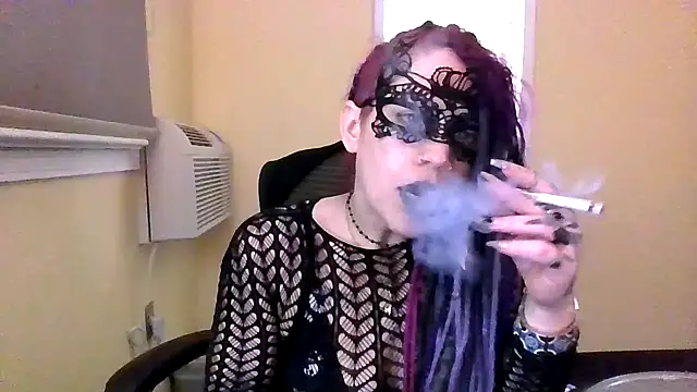 Snapshot of MistressSolena chatting on 05.04.26 MistressSolena online show from 05.04.26