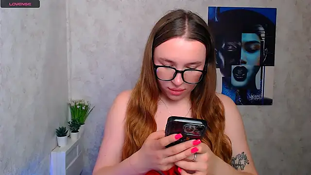 Snapshot of KassiaRayne_ chatting on 05.18.26 KassiaRayne online show from 05.18.26