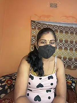 Snapshot of hornycouple096 chatting on 06.27.26 hornycouple096 online show from 06.27.26