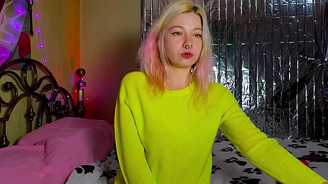 Sansarella online show from 09.26.25