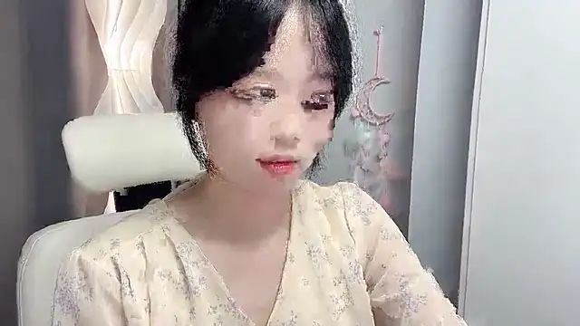 Snapshot of Xiaoqing00 chatting on 06.01.26 Xiaoqing00 online show from 06.01.26