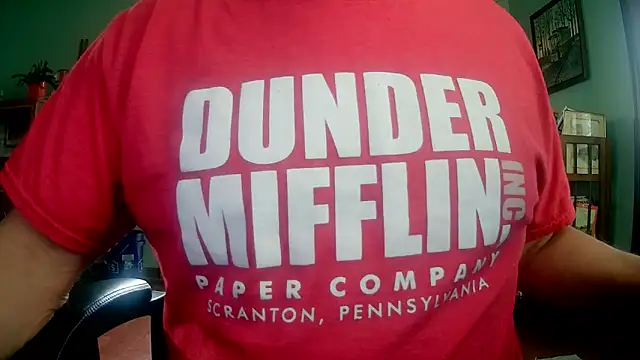 Snapshot of ilundercover chatting on 04.12.26 ilundercover online show from 04.12.26