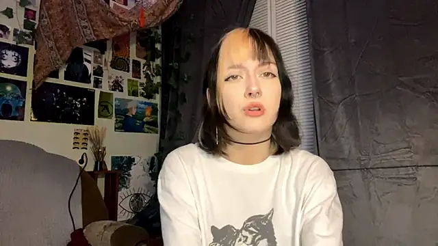 AllegraStaffieri online show from 04.08.26