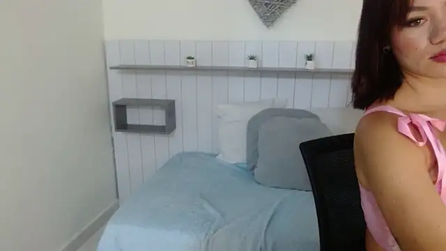 Scarleth Ross online show from 04.08.26