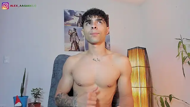 Snapshot of Alex_zt7 chatting on 06.19.26 Alex zt7 online show from 06.19.26