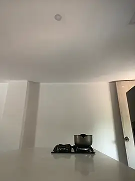 Roman Belmont online show from 04.21.26