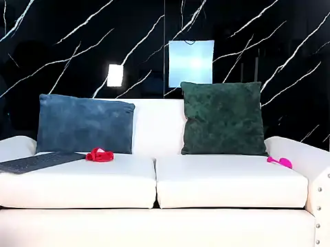 Coleth Foster online show from 04.18.26