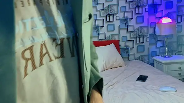 Snapshot of Twink_Sebas7 chatting on 05.21.26 Twink Sebas7 online show from 05.21.26