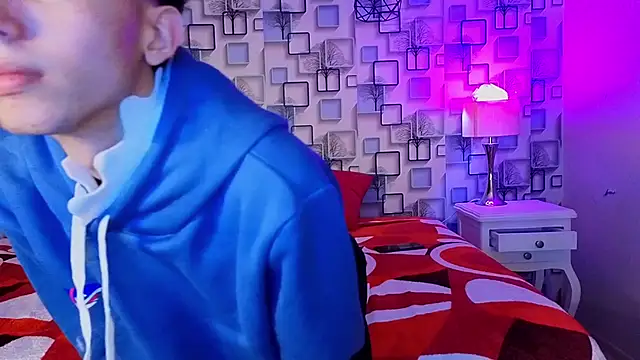 Snapshot of Twink_Sebas7 chatting on 05.27.26 Twink Sebas7 online show from 05.27.26