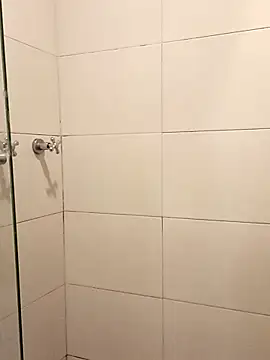 Snapshot of Leilany_sexy chatting on 04.14.26 Leilany sexy online show from 04.14.26