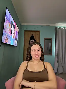 Snapshot of sophiiahot chatting on 05.28.26 sophiiahot online show from 05.28.26